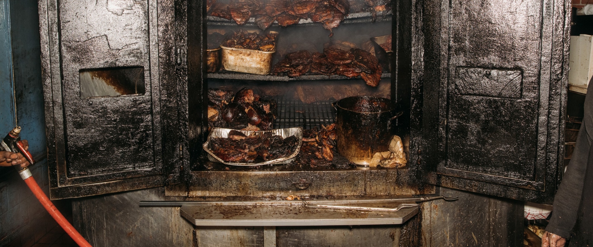 The Perfect Pair: Drinks to Complement Kansas City Barbeque