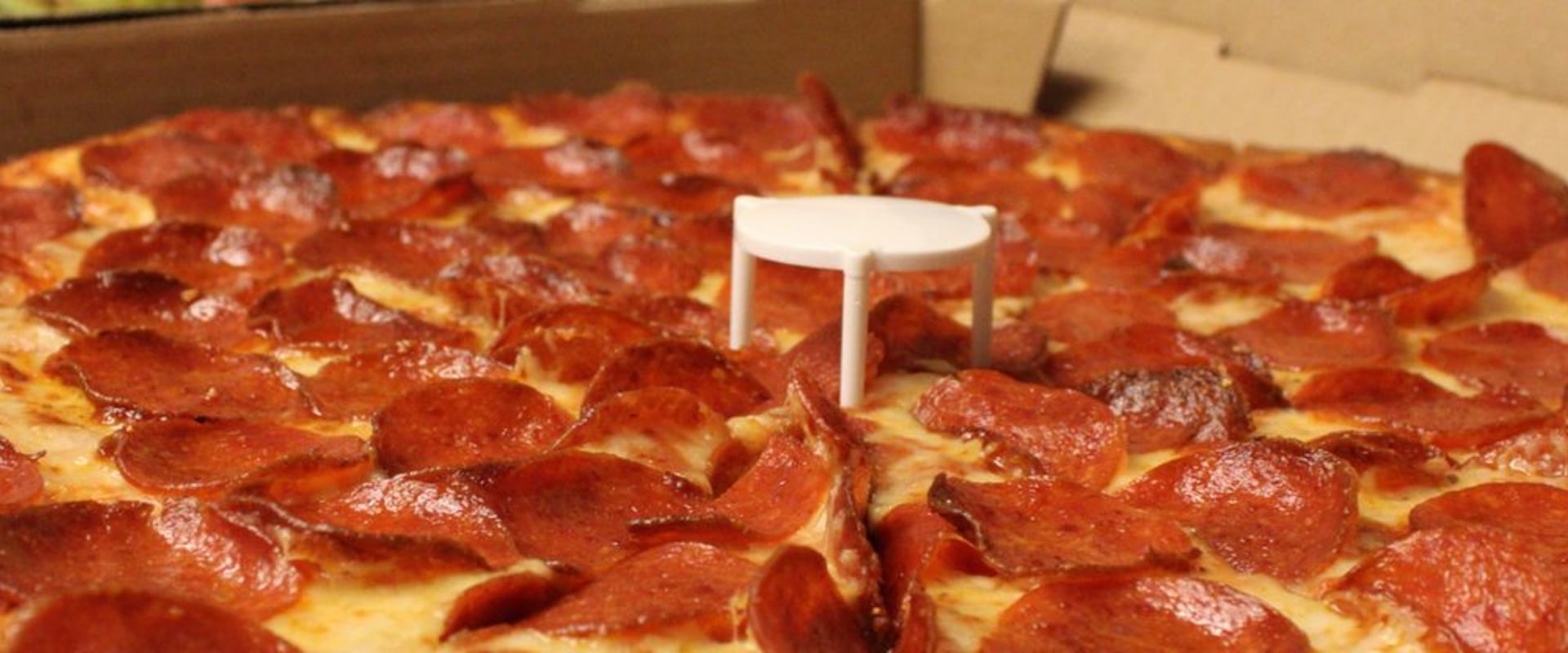 Why Do Food Lovers Choose Pizza Restaurant In Carson For Kansas City Barbeque Inspired Creations?